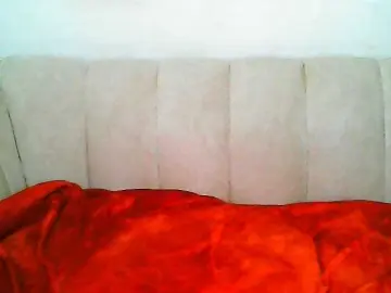 Bongacams Free Porn Cam of CurvyR