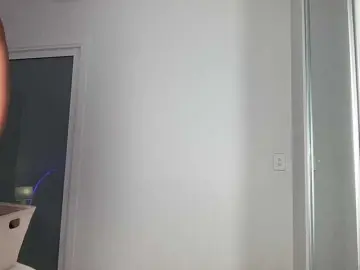 Bongacams Free Porn Cam of bbybreex