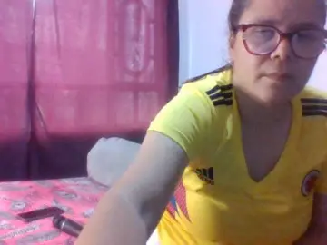 Bongacams Nude Webcam of lucianamaster