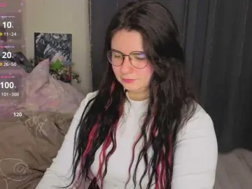 Bongacams Watch Live Sex Cams of s-katekisa-s
