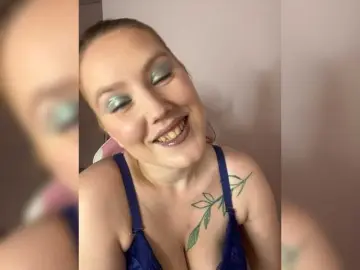 Bongacams Live Sex of DollVice
