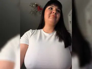 Bongacams Sex Chat of Tina-Dolly