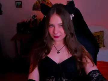 Bongacams Nude Webcam of LanaSensitive