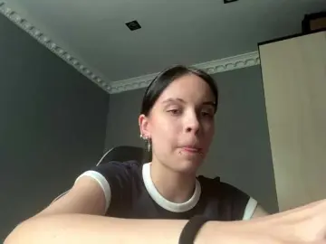 Bongacams Sex Cam of tootightwiththong