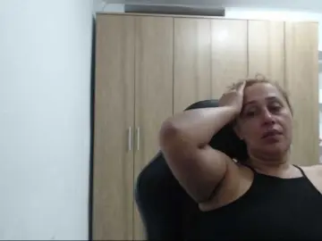 Bongacams Live Sex Cam of RoxanaMilf