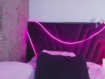 Bongacams Live Porn of mamaneedsfun