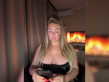 Bongacams Watch Live Sex Cams of VictoriaDiamo
