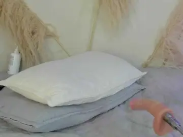 Bongacams Free Porn Cam of Leslie-3