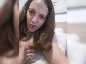 Bongacams Live Sex Cam of Lauflor