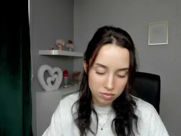 Bongacams Best live sex cam show of adeleLive