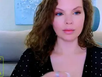 Bongacams Nude Webcam of AureliaFly