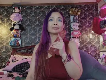 Bongacams Sex Cam of YummyMeily