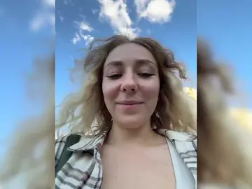 Bongacams Watch Live Sex Cams of Janchi-