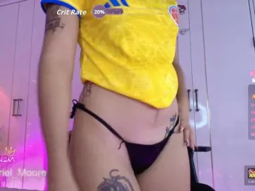 Bongacams Live Sex Cam of ArielMoore