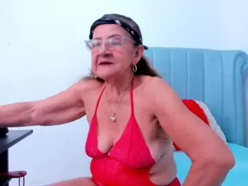 Bongacams Free Live Porn of MatureBlonde