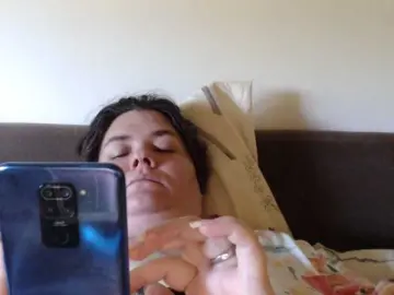 Bongacams Live Sex Cam of KittyDrive111