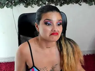 Bongacams Nude Webcam of DestinyHills