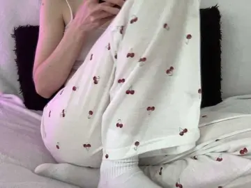 Bongacams Nude Webcam of BestyBoobs