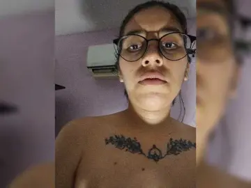 Bongacams Sex Cam of skinny333
