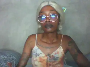 Bongacams Best live sex cam show of Calin33
