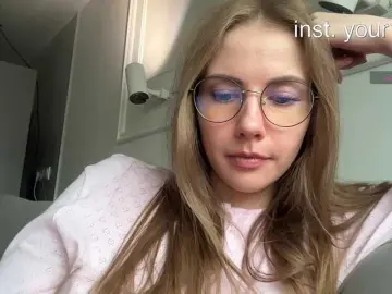 Bongacams Best live sex cam show of -VikkiL0vesCheese-