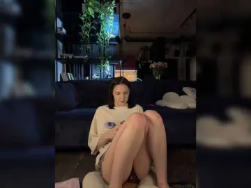 Bongacams Watch Live Sex Cams of -Your-Michelle-