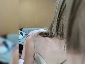 Bongacams Best live sex cam show of prettyKris
