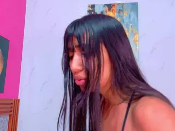 Bongacams Adult Webcam of littleeemiily