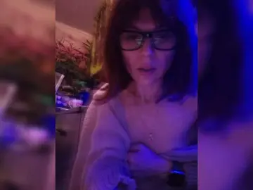 Bongacams Watch Live Sex Cams of Vikeyna