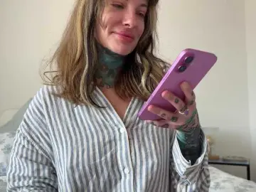 Bongacams Free Live Porn of iiixbostonxiii