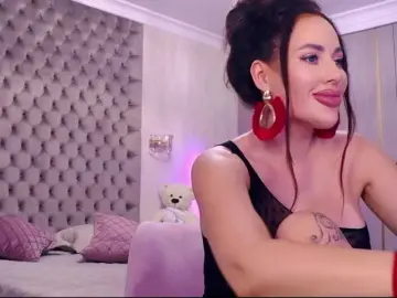 Bongacams Watch Live Sex Cams of TianaPosh