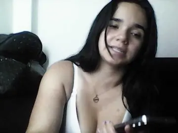 Bongacams Free Live Porn of XiomaraSmith4