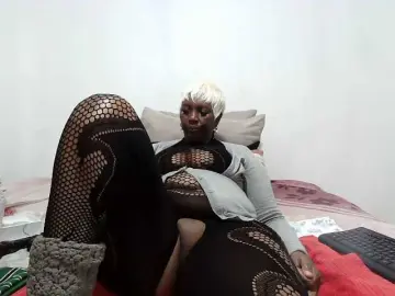 Bongacams Live Sex of CreamyBum