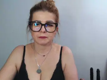 Bongacams Live Porn of MilfHester4U