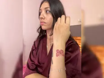 Bongacams Free Porn Cam of CheryelFoxx