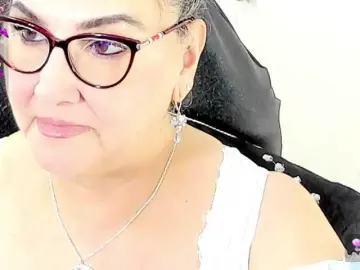 Bongacams Sex Chat of cataleya-mom