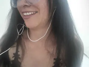 Bongacams Sex Cam of Creamymature