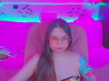 Bongacams Live Sex Cam of LittleKitsune