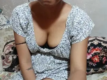Bongacams Free Live Porn of poulomidass