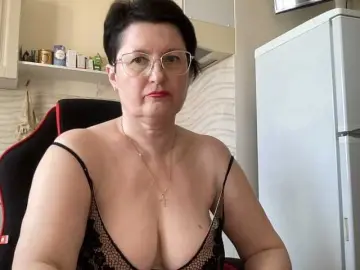 Bongacams Live Sex of HotMilfPussy