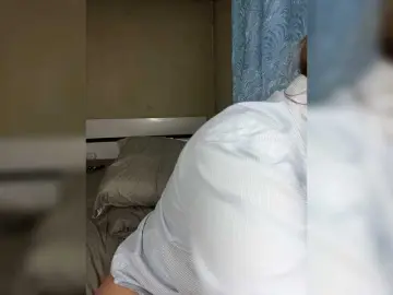 Bongacams Best live sex cam show of Mira-1-1