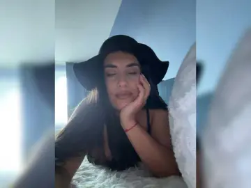 Bongacams Live Sex Cam of Kiss-krisss