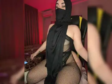 Bongacams Watch Live Sex Cams of Plennica
