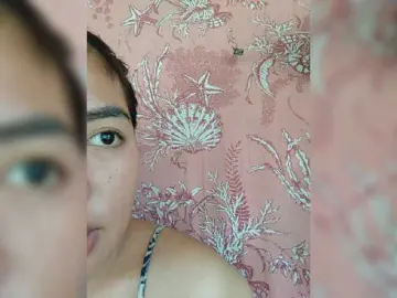 Bongacams Adult Webcam of XXhornywetprincess99XX