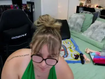 Bongacams Live Porn of ElvinnaLaFrancaise