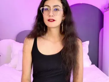 Bongacams Sex Cam of SophieGomez2