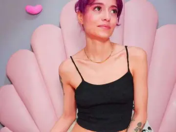 Bongacams Free Live Porn of LUCYMILLER