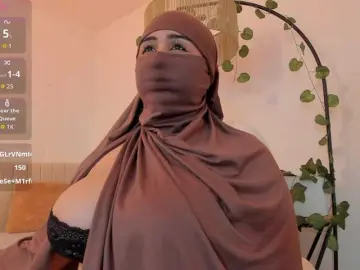 Bongacams Watch Live Sex Cams of Amirah-