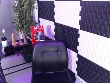 Bongacams Free Live Porn of AlinaMorris