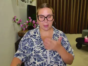 Bongacams Watch Live Sex Cams of EvaPuffy